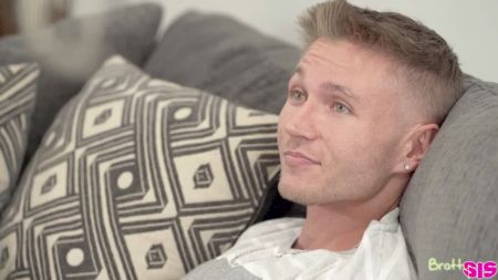 Мама Дрочит Сыну И Глатает Сперму