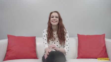 Без Трусов На Уліце