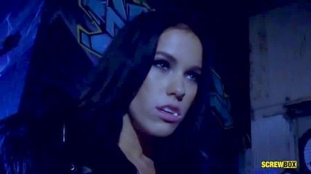 Видео Тиа Карере Принимает Сперму На Себя