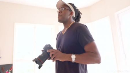 Пориво Бесплатно Девушки С Бакложаном Видео