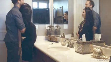 Миниатюрная Блондинка Сосет Жестокий Рок За Наличные Скачать Видео