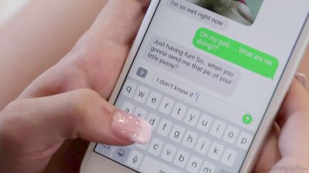 Две Девки И Парень В Лесу