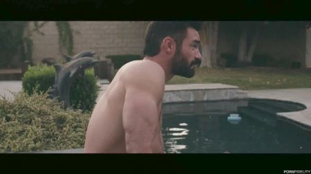 Видео Госпожа Писает В Рот Раба