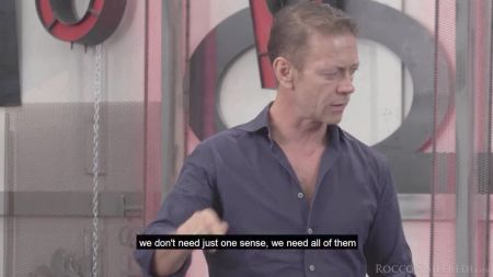 Голая Девушка Привязанная К Полу