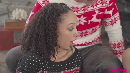 Как Девушки Кончают В Одну Свою Сперму Пьют И Другие Девушки В Них