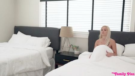 Девушка Рассказывает Как Дрочить Парням