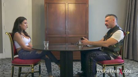 Смотреть Баб В Юбках И Без Трусов