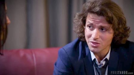 Кокобум Встал В Плавках