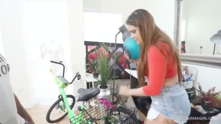 Видео Голые Показ Мод