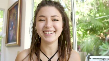 Русскую Маму Амалию Ебут В Жопу