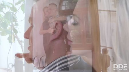 Узбекский Скрытая Камера Над Голая Женщина