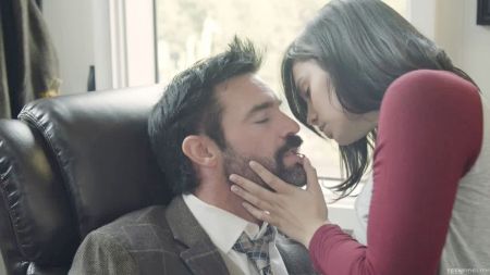 Моя Жена Кончает От Минета