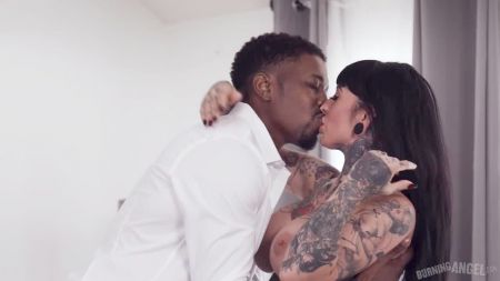 Секс Видео Парень С Очень Большим Членом