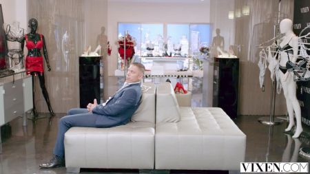 Видео Скрытой Камерой Пляжные Душевые