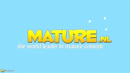 Мама С Сыном На Огороде