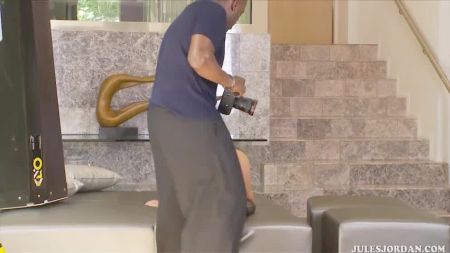 Ходят Со Спермой На Лице