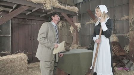 Шлюха Без Трусов На Улице