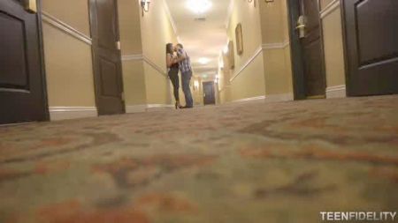 Бабы Ссут В Рот