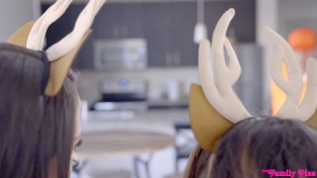 Смотреть Про Групповой Секс Трансов В Аниме С Огромными Петухами