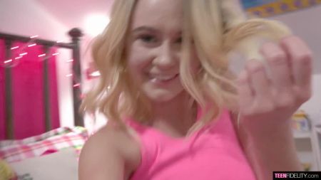 Би Секс Втроем Смотреть