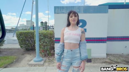 Бесплатное Мужики Лижут Широкие Бедра