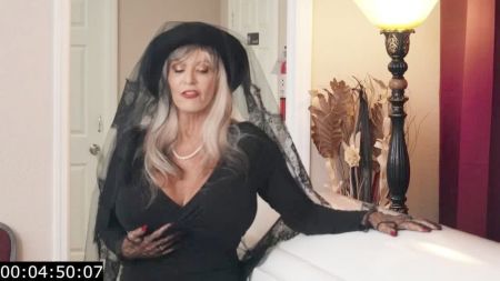 Мастурбация Молодых Девушек В Общежитии Библиотека Показать Видео В Хорошем