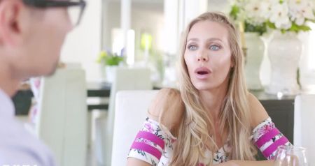 Видео Мама Даёт Вжопу