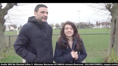 Голые Бабы На Пляже С Волосатыми Пиздами