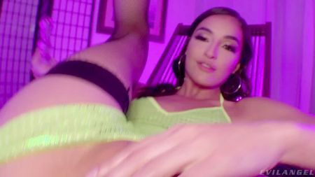 Мама Упрашивает Сына Трахнуть Ее С Разговорам На Руском