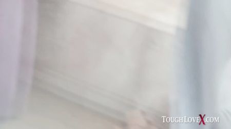 Видео Толстых Нудистов На Пляже