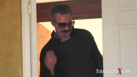 Танцы Без Трусов На Дискотеке