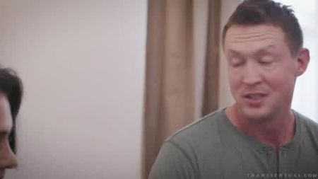 Аниме Девушка С Раздвинутыми Ногами Видео