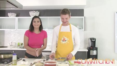 Тесть Пристаёт К Снохе Лене