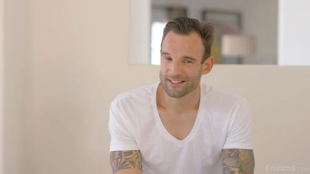 Красивая В Чулках Дразнит