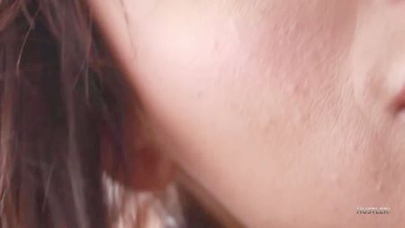 Видео Девушки Мастурбируют На Вебку