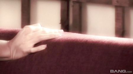 С Женй В Лесу И Кончить В Киску