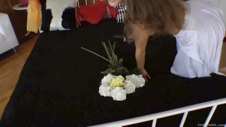 Медисон Паркер В Баре