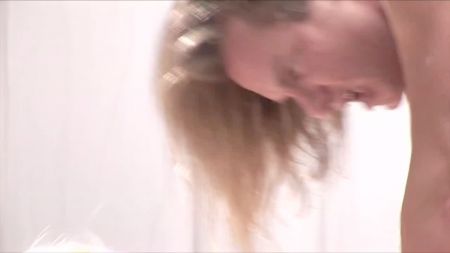 Папа Ебет Сына В Попу