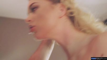 Гея Ебут В Чулках Одетого