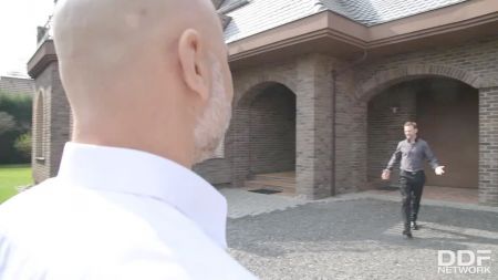 Молодые И Зрелые Анал Чулки