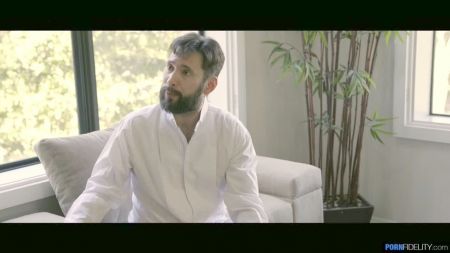 Скачать Эсклюзивное Реально Первый Раз Берёт В Рот