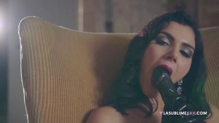 Бабушка И Молодой Врач Порно