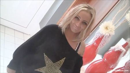 Старая Бабка С Волосатой Пиздой Сосет Член Внуку